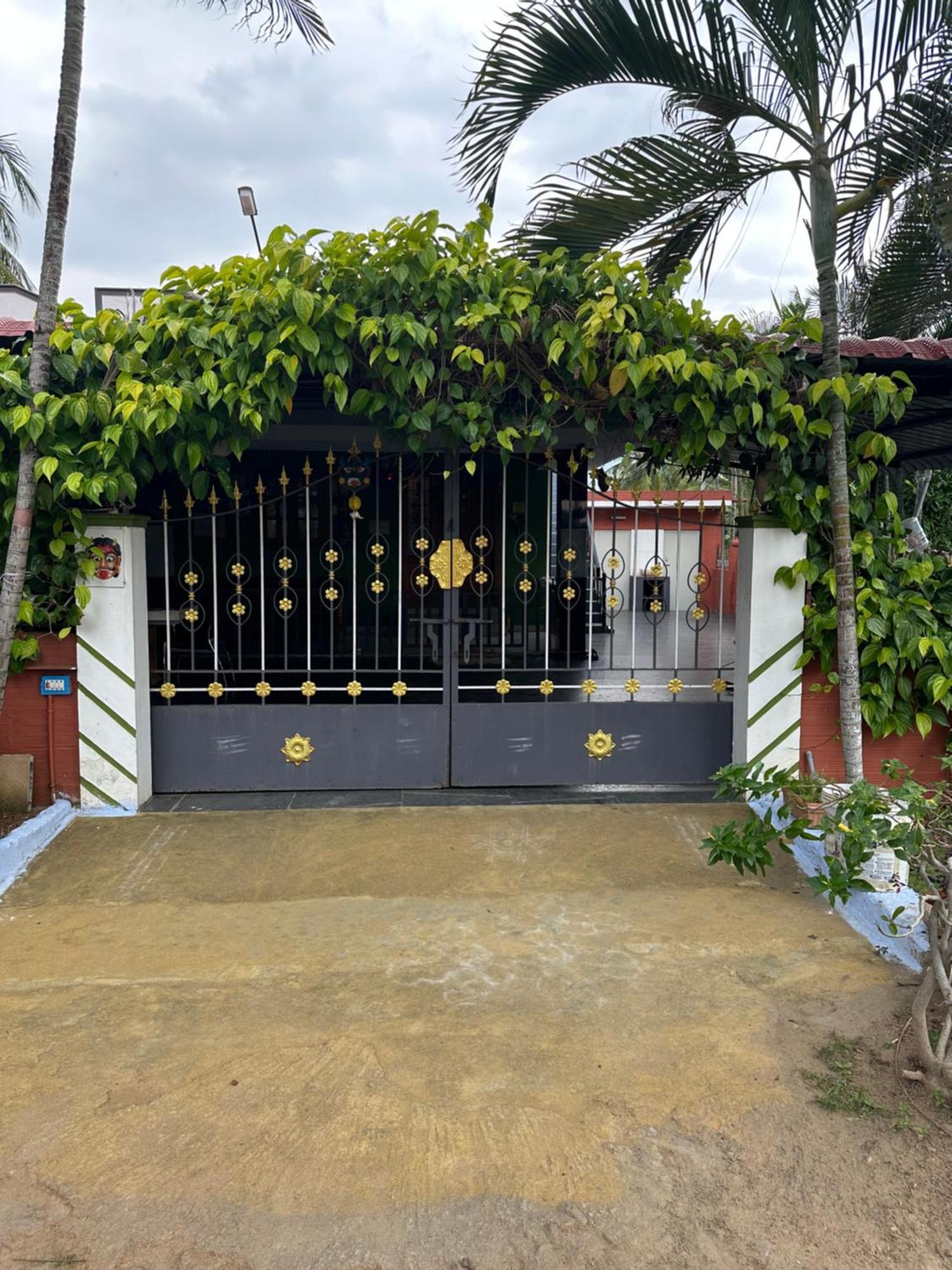 Sakthi Garden Home Stay 埃罗德 外观 照片