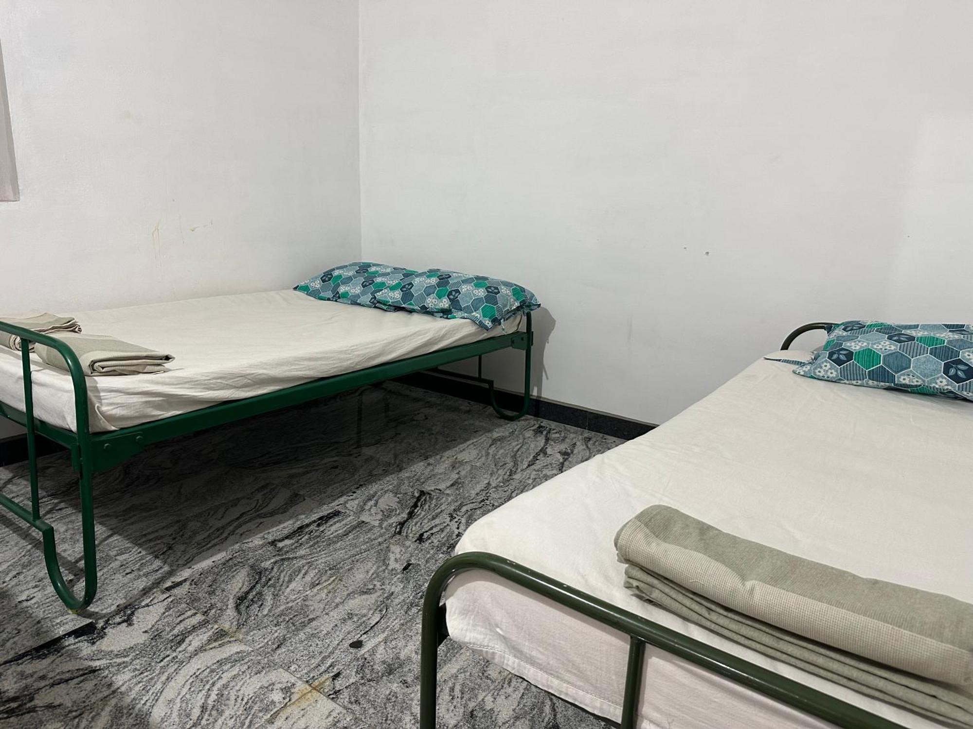 Sakthi Garden Home Stay 埃罗德 外观 照片